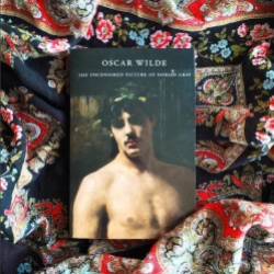 THE UNCENSORED PICTURE OF DORIAN GRAY by Oscar Wilde